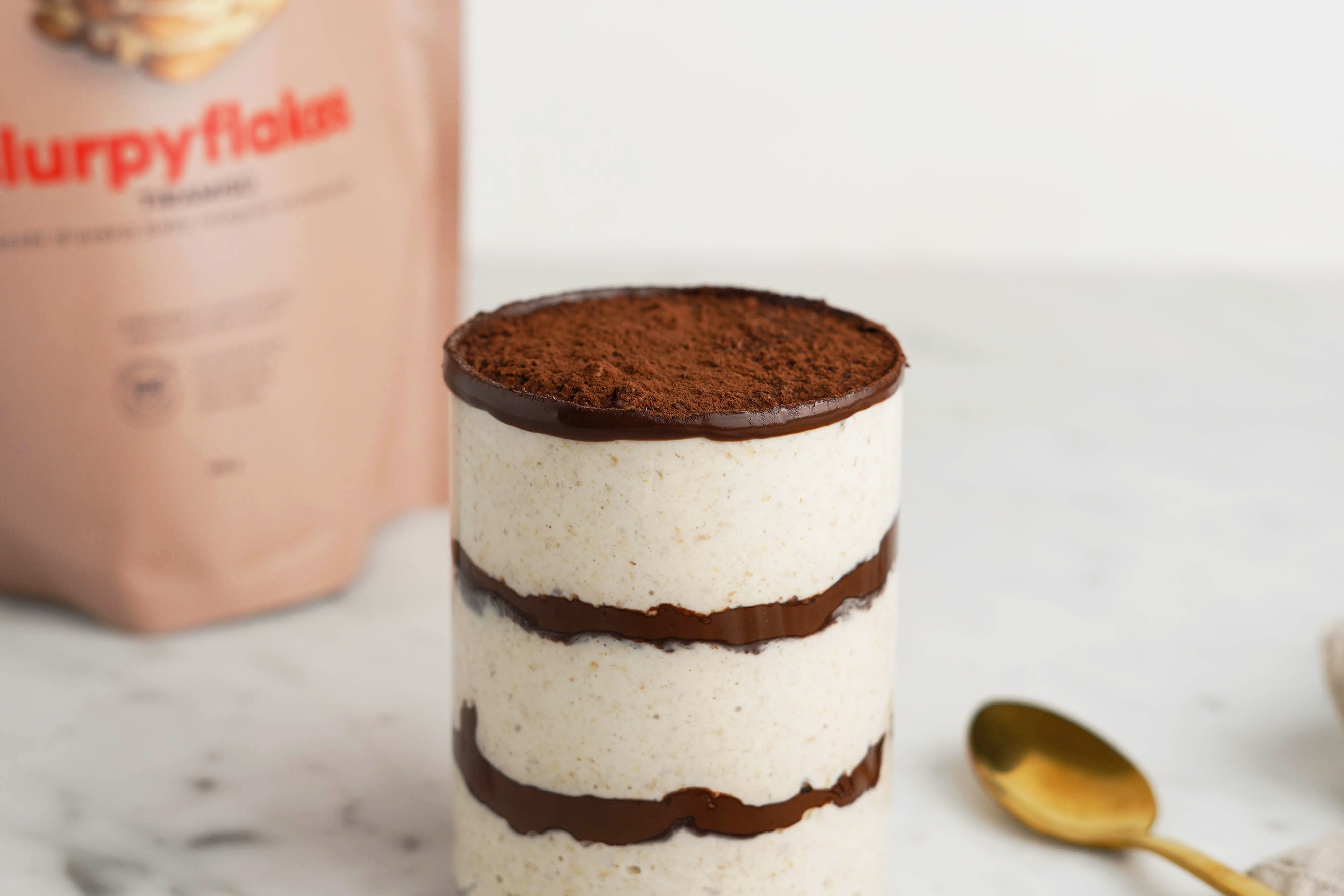 Ricetta Porridgemisù: Il Porridge al Gusto Tiramisù Proteico Senza Glutine