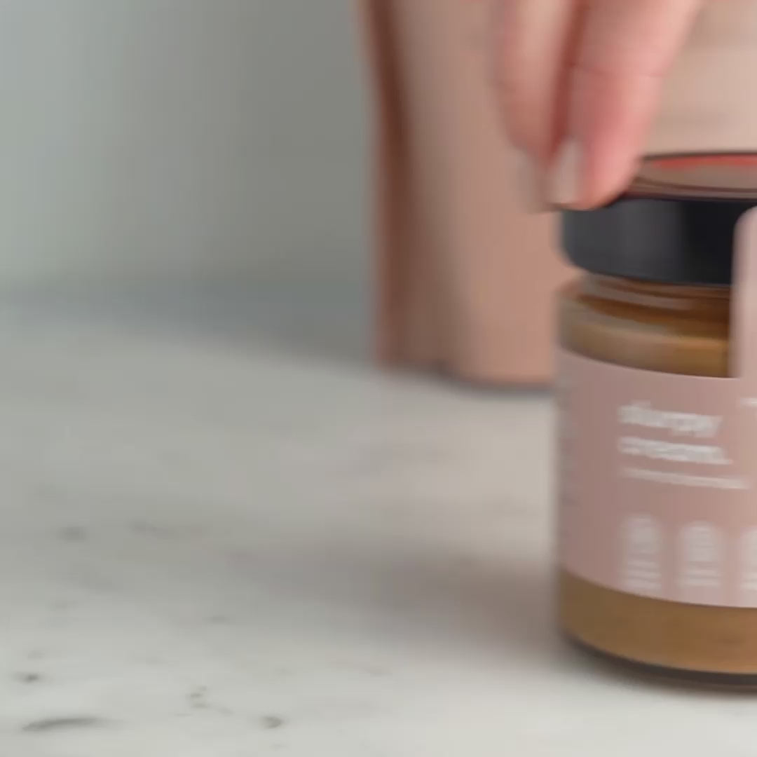 Carica video: Crema Tiramisù